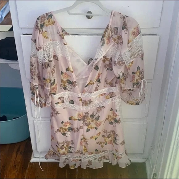 For love and lemons isadora floral dress - Picture 2 of 5
